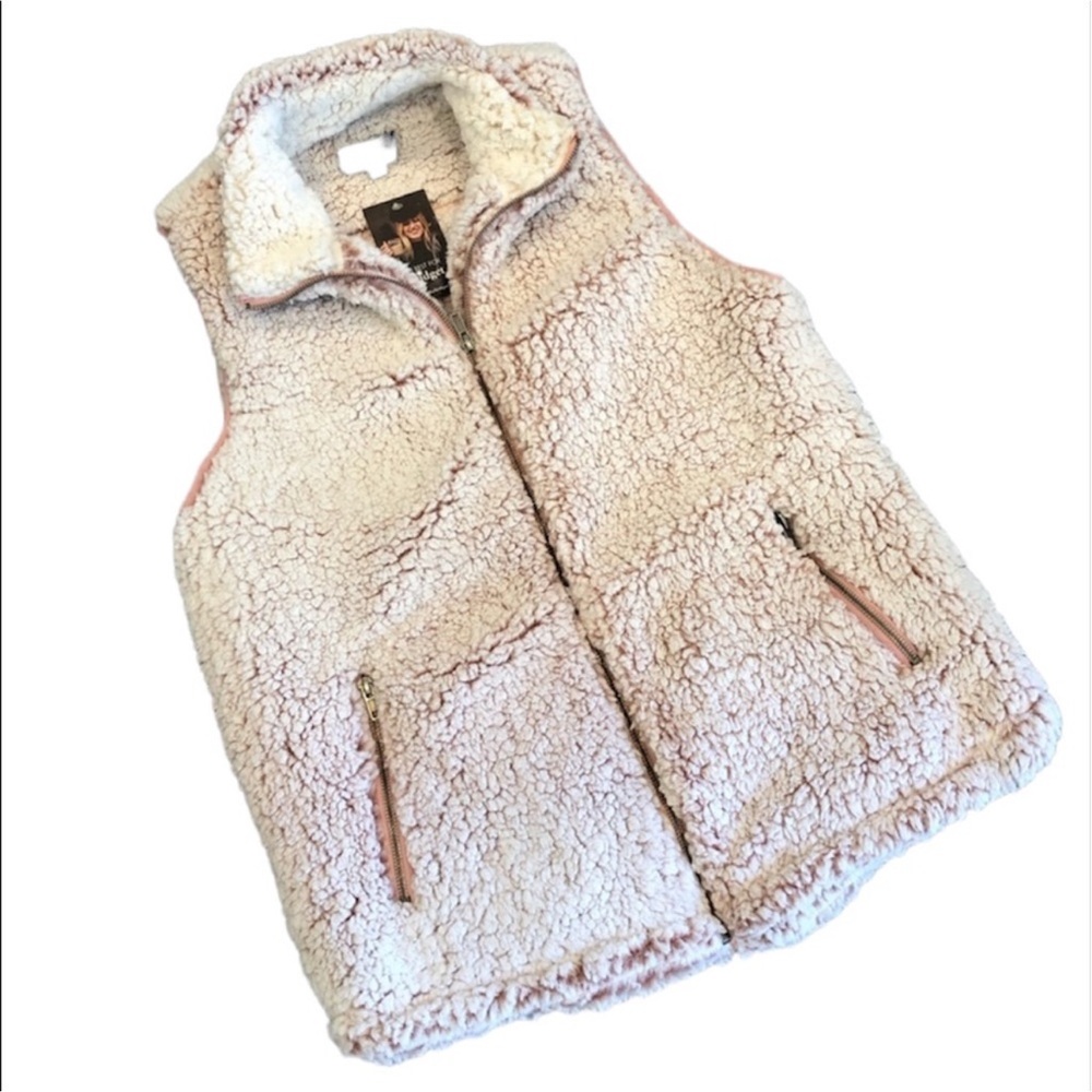 Love Tree Vest Sherpa Teddy Off White Pink Hue Pockets NWT Women’s Size Large